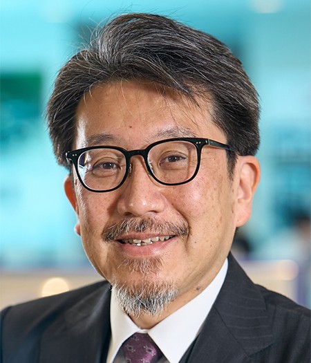 山村 和也