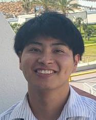俊　和希